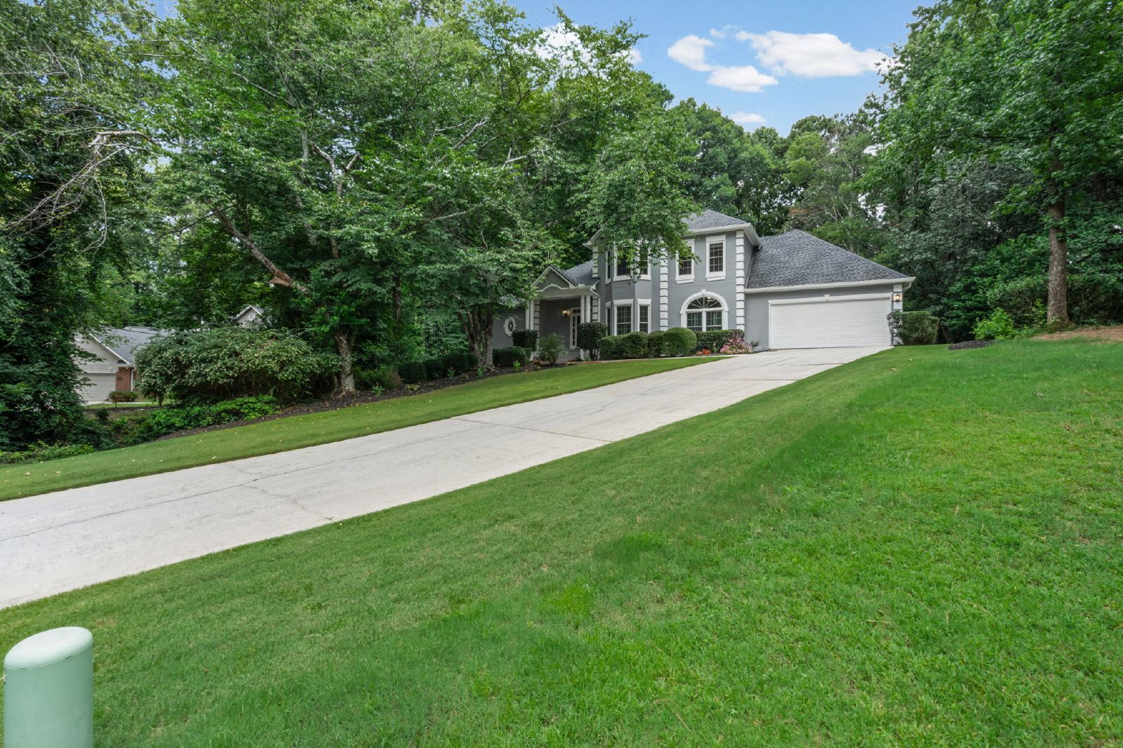 Gorgeous, Renovated 6BR Home property image
