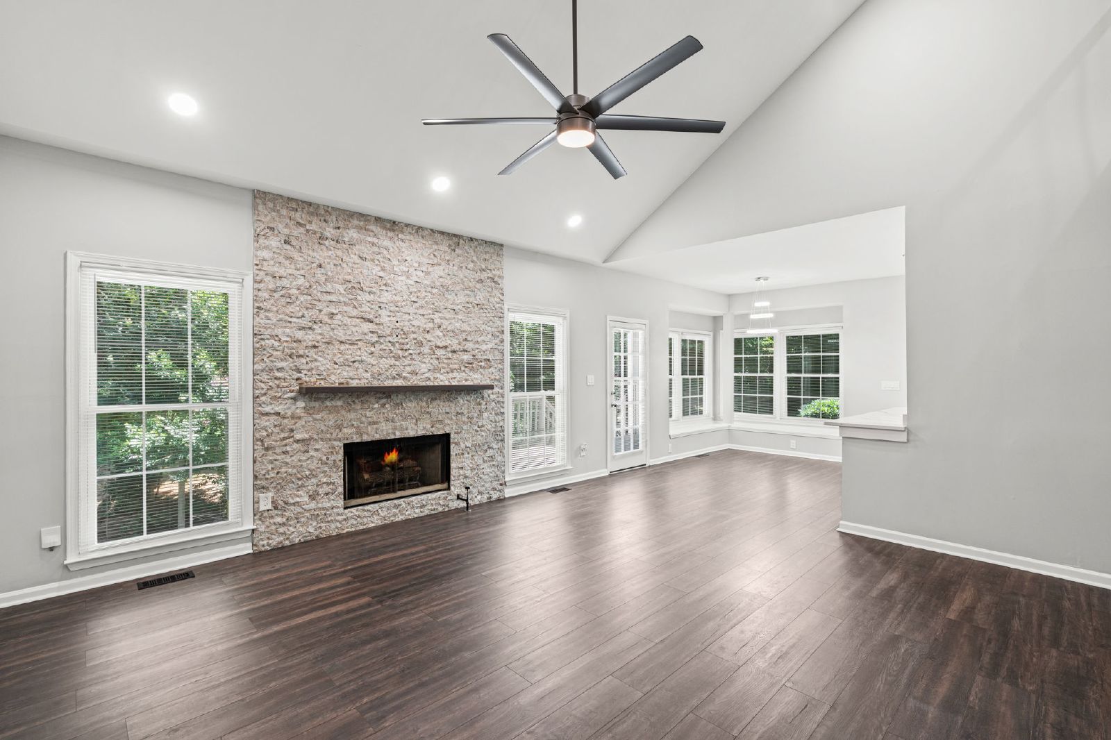 Gorgeous, Renovated 6BR Home property image