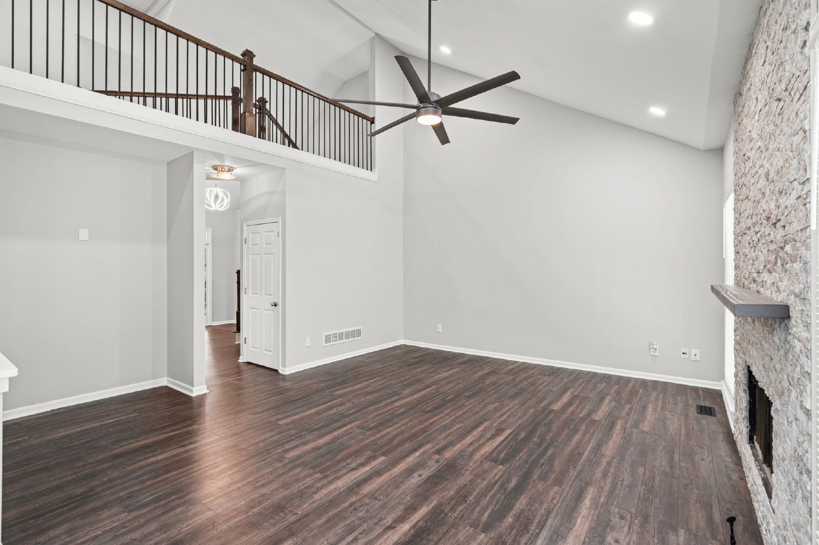 Gorgeous, Renovated 6BR Home property image