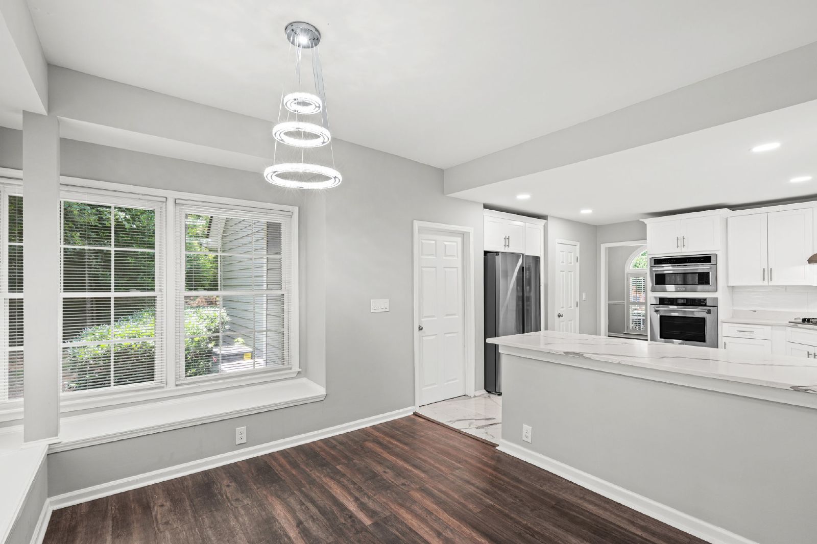 Gorgeous, Renovated 6BR Home property image