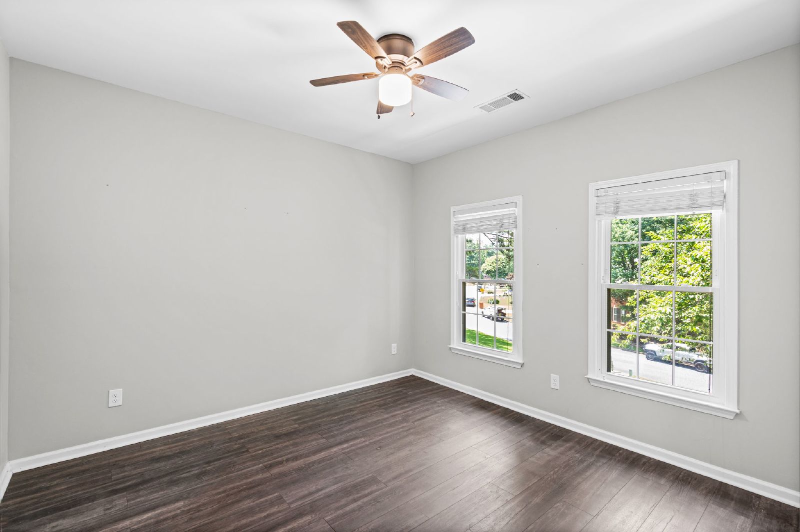 Gorgeous, Renovated 6BR Home property image