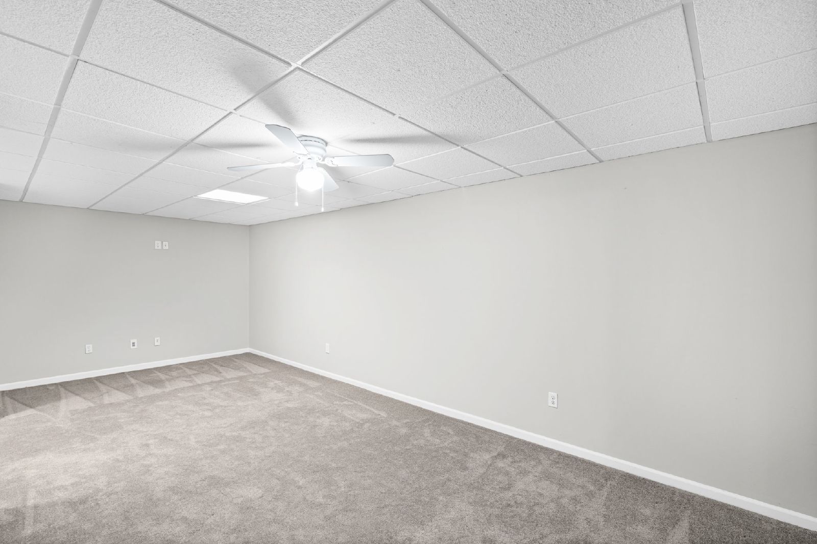 Gorgeous, Renovated 6BR Home property image