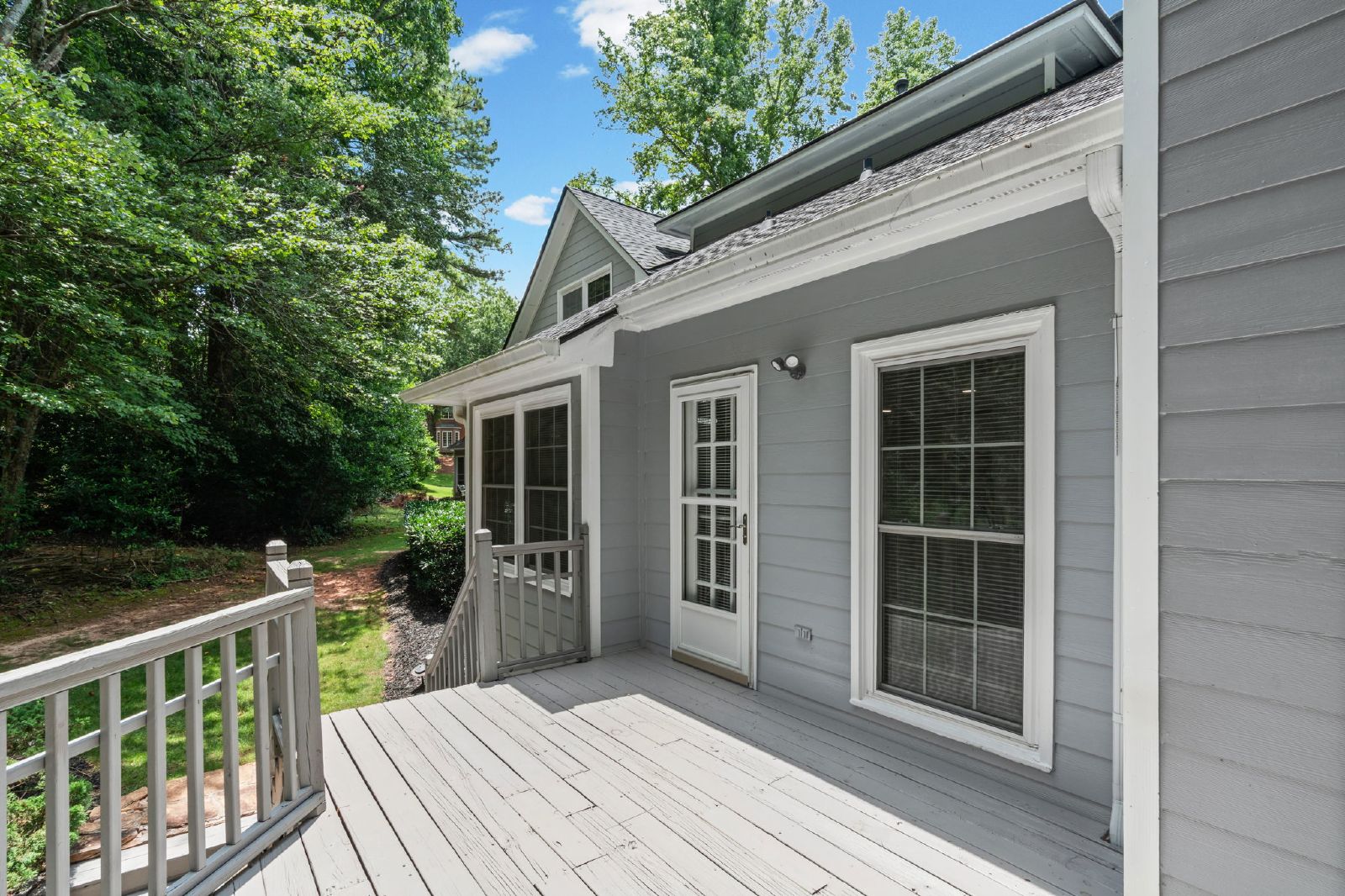Gorgeous, Renovated 6BR Home property image