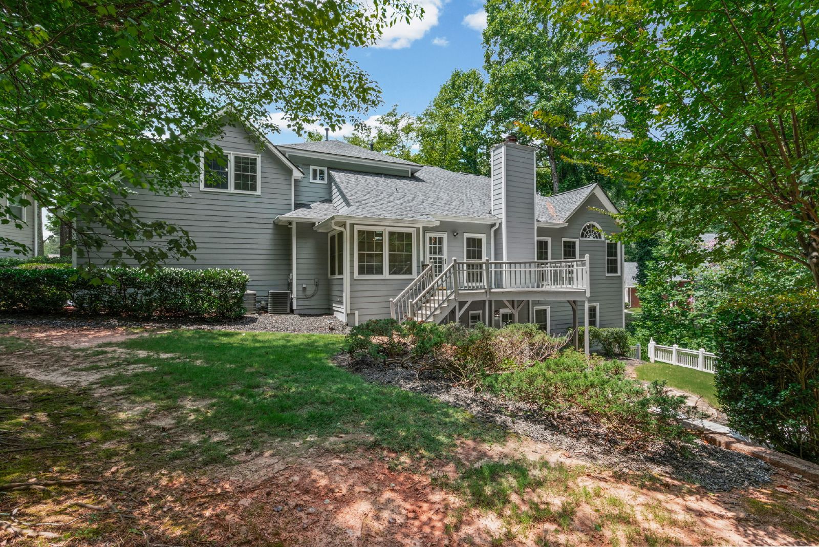 Gorgeous, Renovated 6BR Home property image